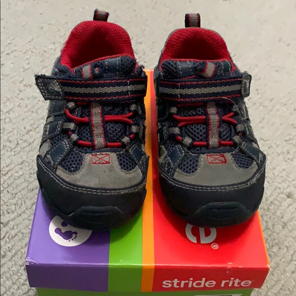 Stride rite jasper navy/red shoes